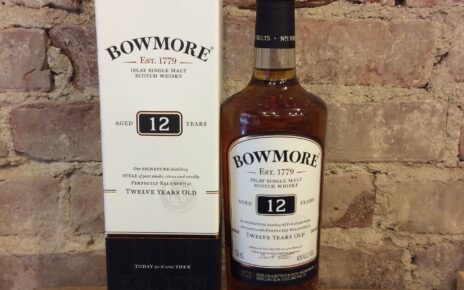 bowmore 12 years old islay single malt scotch whisky